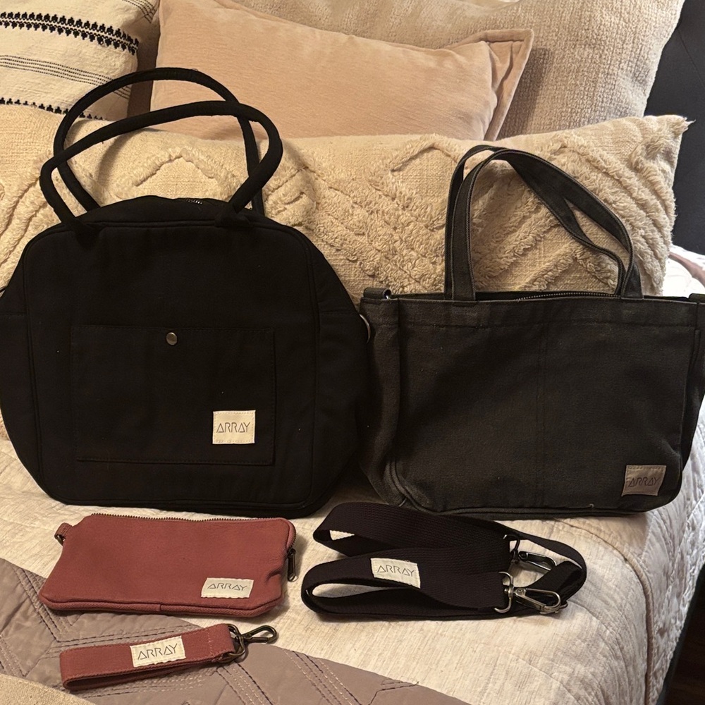 Array Black and Dark Gray Tote Set with Accessories
